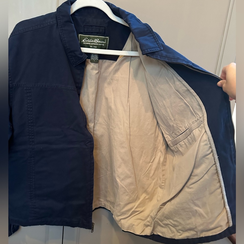 Eddie Bauer Men's Authentic Outdoor Outfitter (L) - Picture 6 of 15